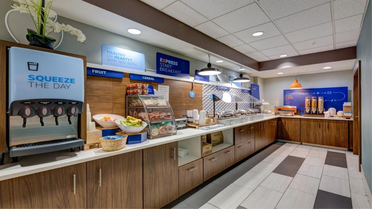 Holiday Inn Express & Suites Ashtabula-Geneva By Ihg Austinburg Exterior foto